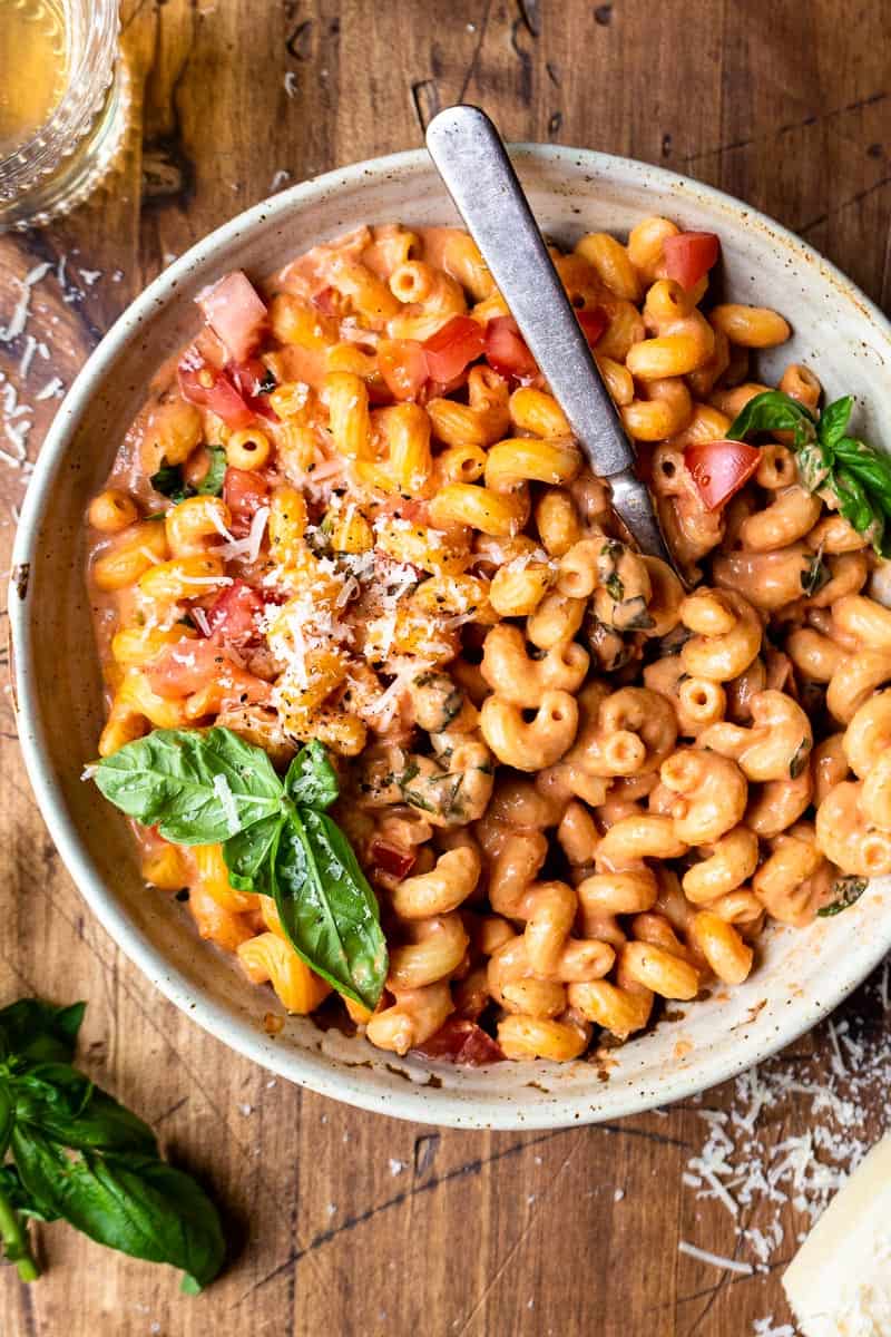 creamy-tomato-basil-pasta-11.jpg