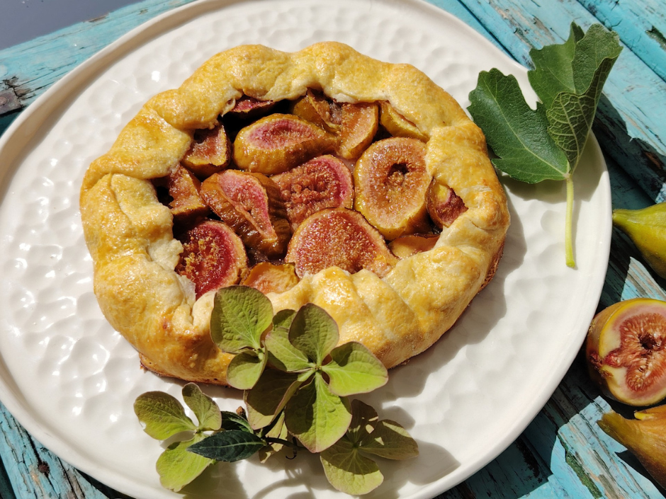 Ropogós omlós tészta, lédús füge – fügés galette egyszerűen