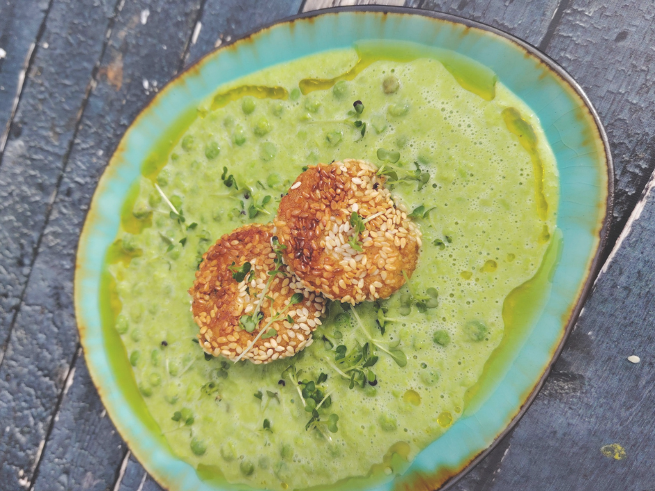 Fűszeres vörös lencse fasírt